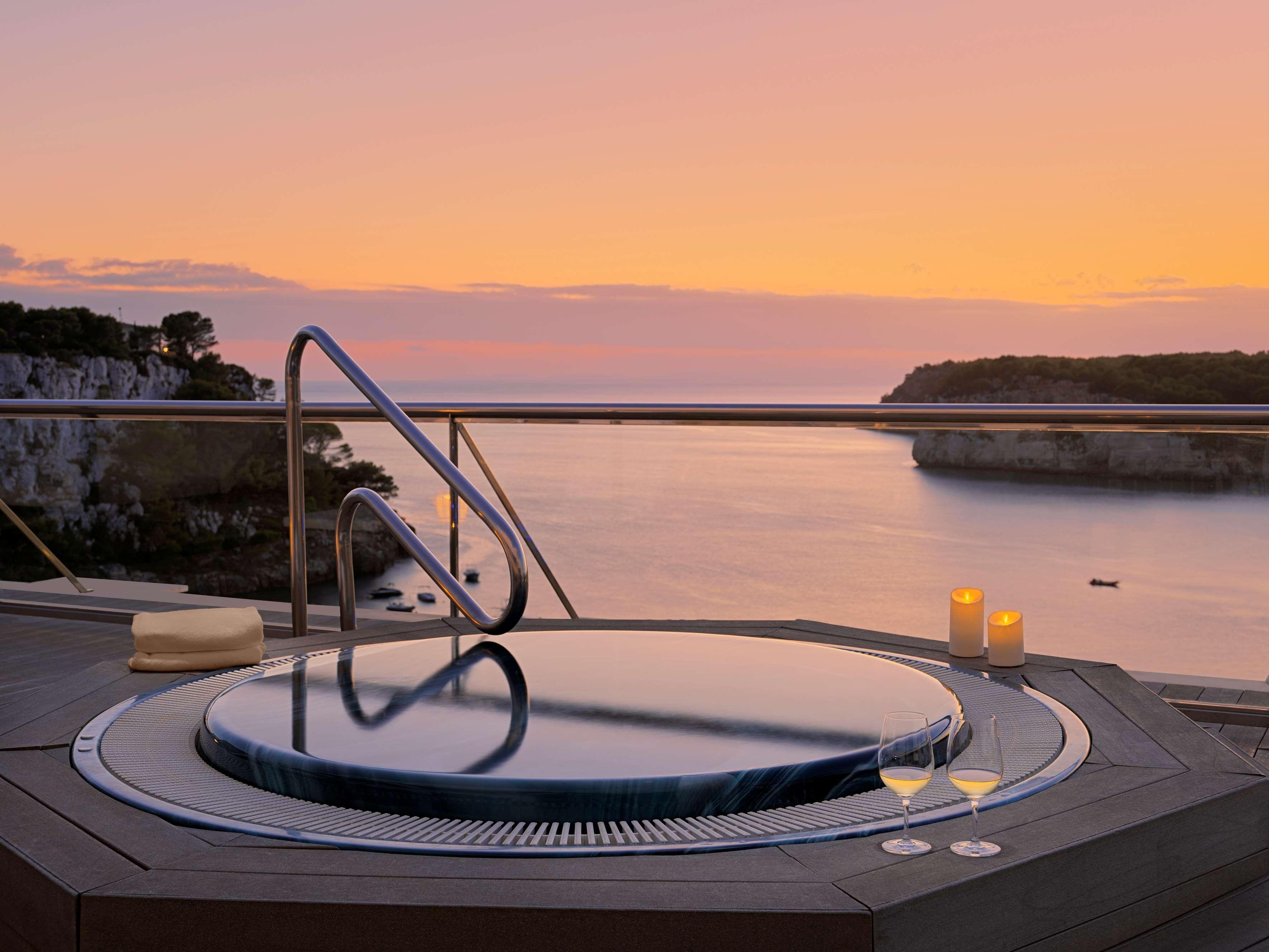Melia Cala Galdana Hotel Cala Galdana  Ngoại thất bức ảnh The spa at the Mandarin Oriental, Geneva